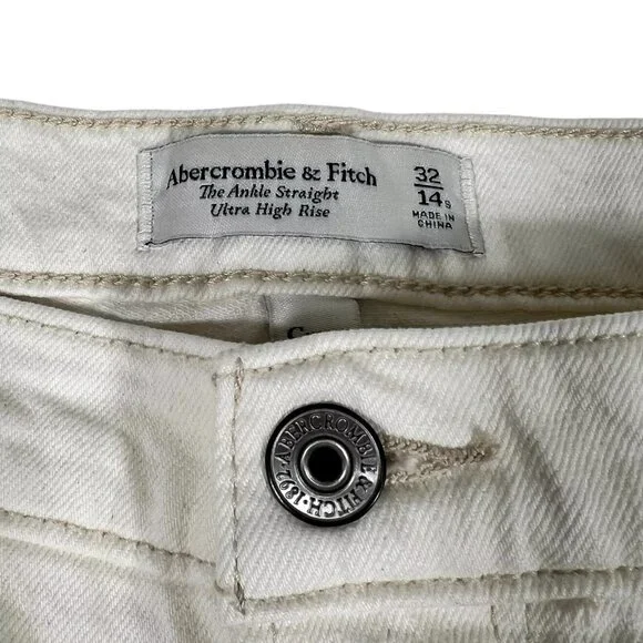 Abercrombie & Fitch Women's Ultra High Rise Ankle Straight Jeans Sz 32/14 Short - Picture 10 of 16